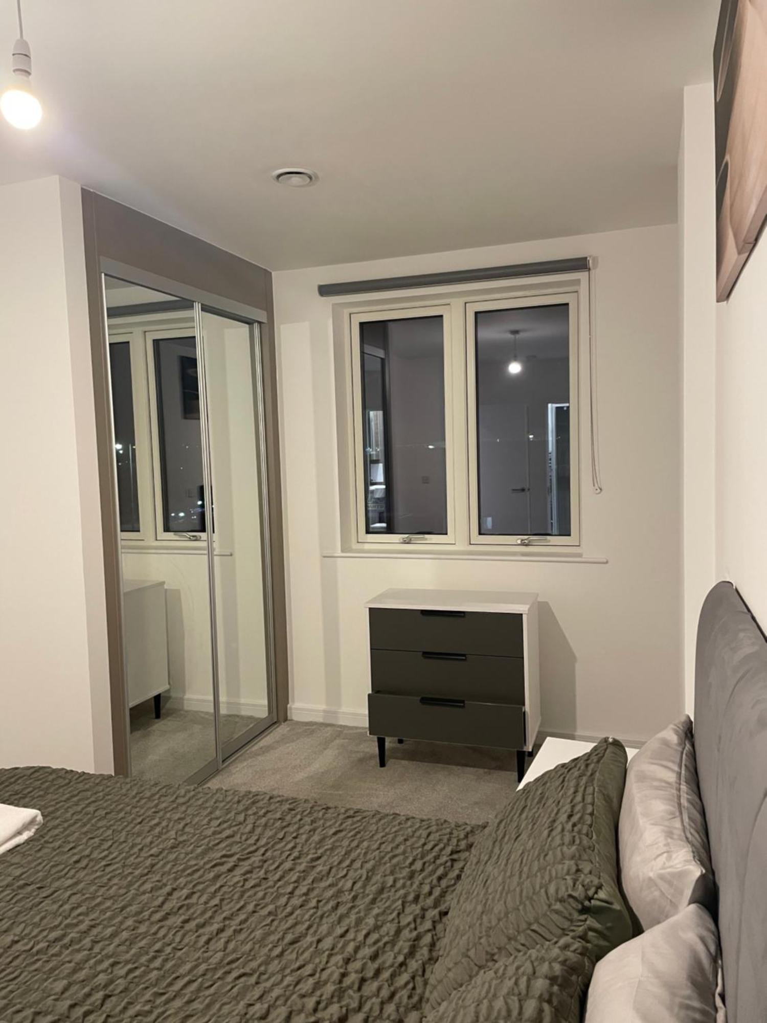 Luxurious 2 Bedroom Apartment Barking  Exterior foto